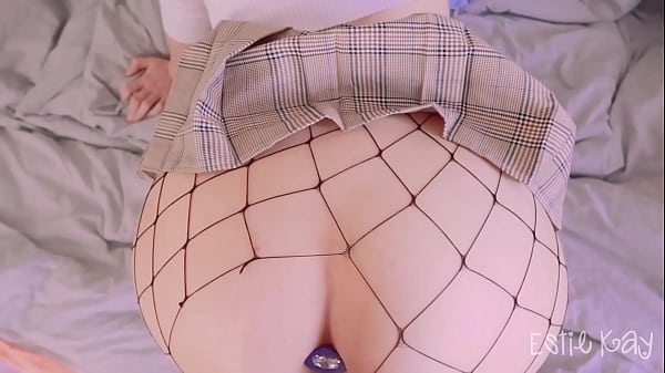 Cutie In Skirt Quick Nailed Ass Play And Twat