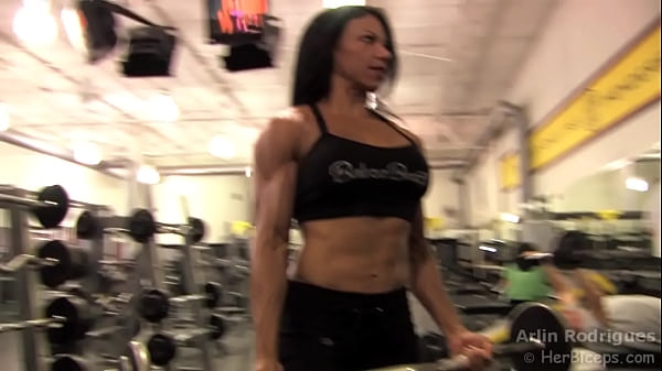 Arlin Rodrigues 11Gym 04 BB Curls 45lbs HD