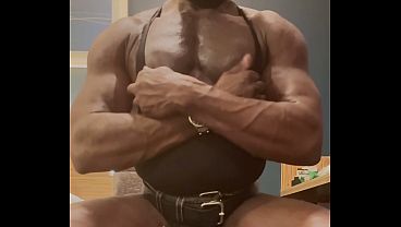 Black Muscle CD Heeled Whore Boots Prostate Milk