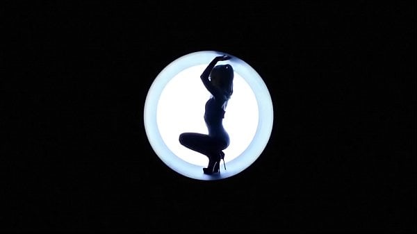 Ariana Grande - Focus