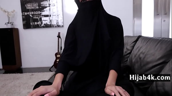 I Hunger To Investigate, I Dont Get Many Opportunities - Hijab4k