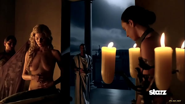 Viva Bianca - Spartacus: Vengeance E01 (2012)