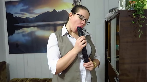 An Older Tutor Experiences The Long Black Dildo And Gets An Ardent Release. A Strict Cougar Jiggles Natural Boobs, A Thick Rear, And Screws A Profound Vagina. Solo Role Play And