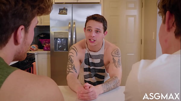 Personal Trainer Becomes Blazing Couple Free Utilize Third - Kyle Wyncrest, Oliver Marks, Carter Collins - ASGmax