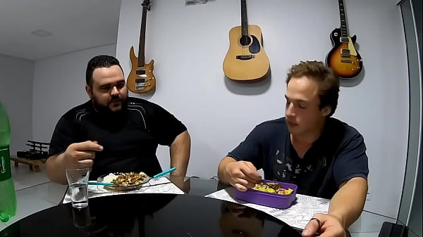 Quanto O Mario EVOLUIU Oq Tem Na GELADEIRA DELE