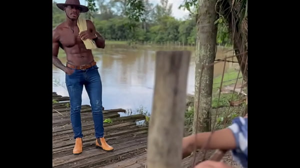 Negão Bbc Caseiro . Fode Casada Patroa Hotwife Na Fazenda / Gato Preto Rei Dos Casais Cucloud Hotwife / VIDEO COMPLETO XVIDEORED OU SHEER LINK NO BANNER DO PERFIL / SUBSCREVA-SE