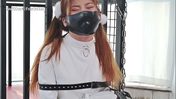 Asian Latex Catsuit Dame Straitjacket Bondage