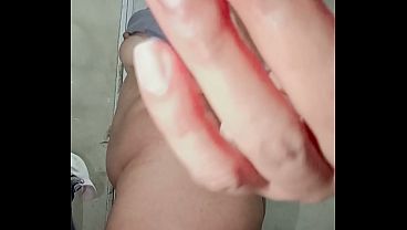 Por Eso Es Que Duro Tanto En El Baño