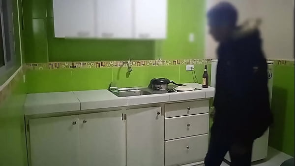 Follo Con La Amiga De Mi Esposa Cornuda Mientras Ella Esta Tomando Una Siesta , Que Rico Culo De Su Amiga Mientras Ella Descansa Nosotros Disfrutamos Follando A Su Lado