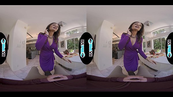 WETVR Lisa Ann First Ever VR Scene On Thanksgiving