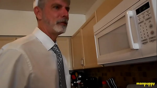 Richard Lennox Brandishes His Member And Nutsack While Jacking Off