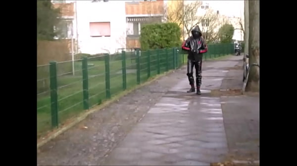 090 Rubber Gimp Berlin 2