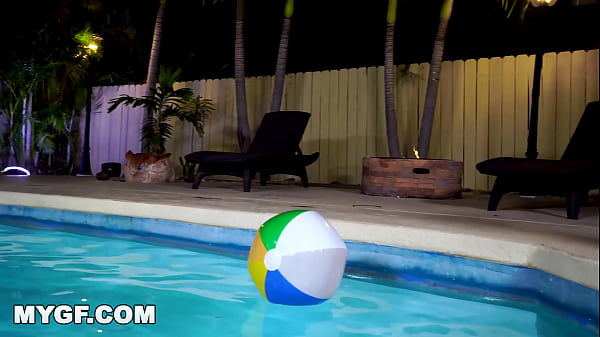 MYGF - Light-haired PAWG Dixie Lynn Nailed By Leo Valentino At Night By The Pool