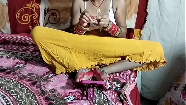 माइके जाने की खुशी में मूतने लगी भतीजे के सामने भतीजे ने चीखें छुड़ा दी