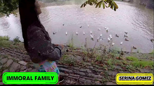 Serina Gomez's Taut Coed Snatch Gets Jammed After Duck Feeding!