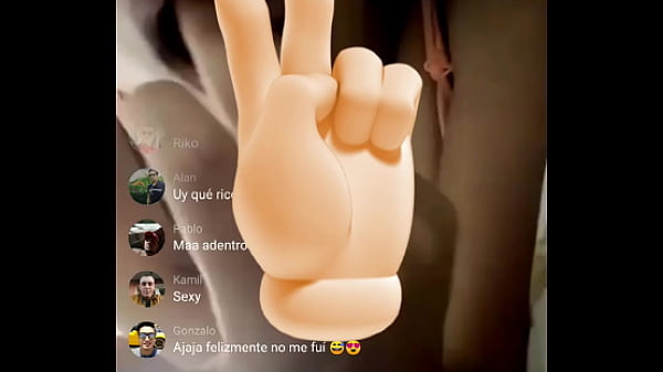 Romina Dando Demostración De Como Chupa