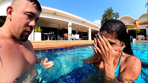 A Morena Queria Foder Comigo Dentro Da Piscina Mr Matusalem - Natzinha Morena