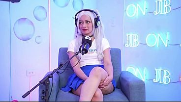 AngelGates, A Perverted Cosplayer Who Drenches Like A Waterfall While Masturbating Her Narrow Pussy Like A Bitch In Heat!