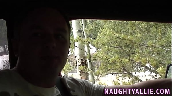 ROADSIDE BLOWJOB