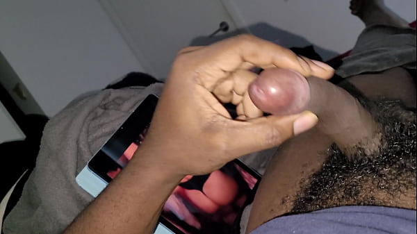 Sizable Booty JUICY Arm PAWG Makes Me Seed & Twitch