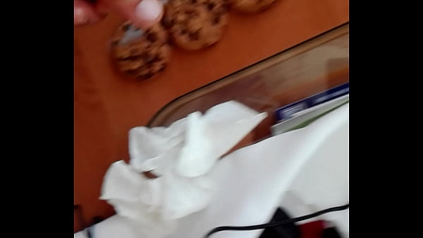 Cream On Cookies