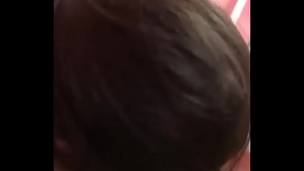 Experienced Chestnut-haired Dame Delivers A Fellatio