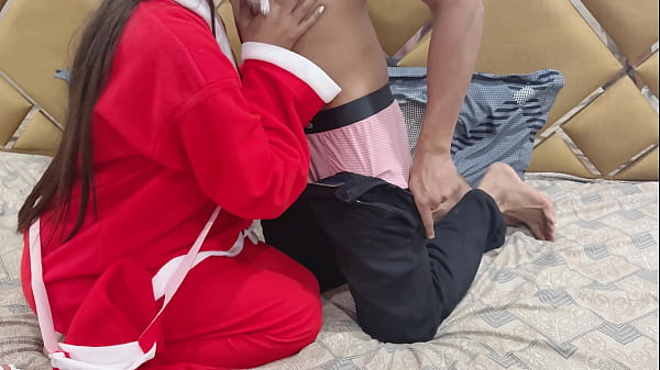 Smoking Desi Steamy Indian Couple Has Explicit Sex On Christmas Day
