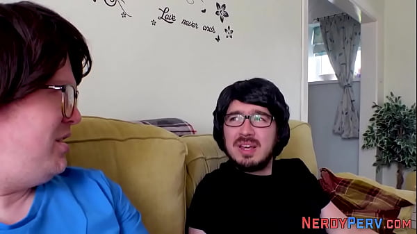 Candid Brit Gets Money Shot After Sucking