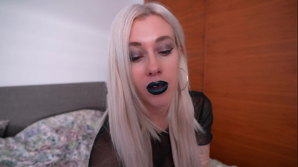 Busty Rack French Gothic Stepsis Gets Plowed Like A Hoe
