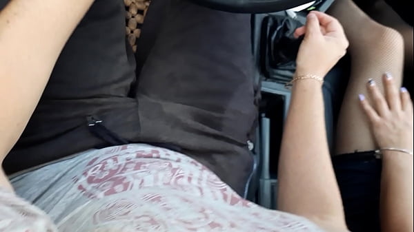Sexy Spouse Milked The Taxi Driver