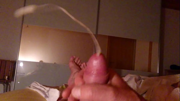MOV 0004 001