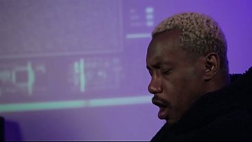 Hack Vira Sexo A Três Em Realidade Cyberpunk (COMPLETO NO RED)