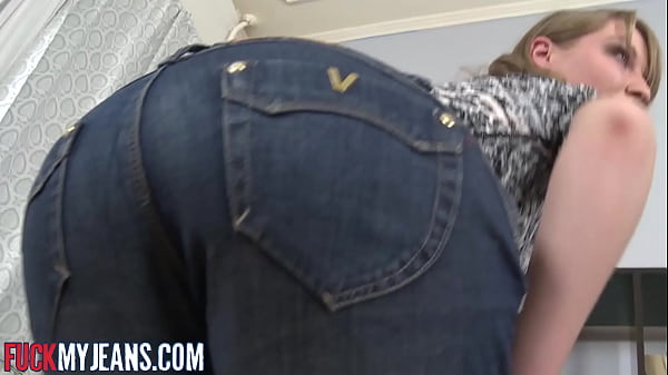 Delightful Angelic Darling Maw Avid To Gobble Taut Jeans Drop And Breathtaking Asshole FUCKED