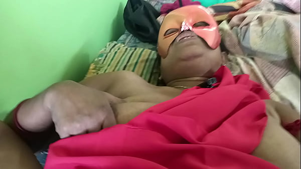 Frisky Indian Housewife Masterbating In Front Of Camera And White Juice Of Spooge Releasing From Her Vagina