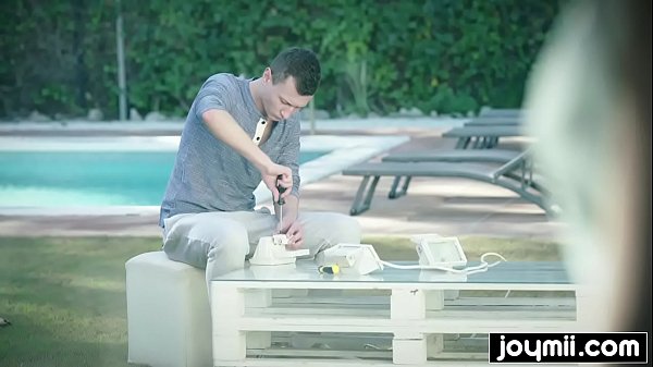 Joymii- Hot French Coed Luna Rival Gets Rammed By Her Landlord