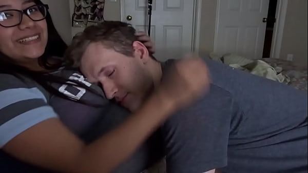QUICK ADULT BREASTFEEDING WHILE PREGNANT FLIRT