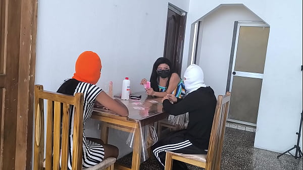 My Bff Bet On A Game Of 31 And Ended Up Losing Her Dignity. Poor Whore... Now She Has To Nail The Winner.