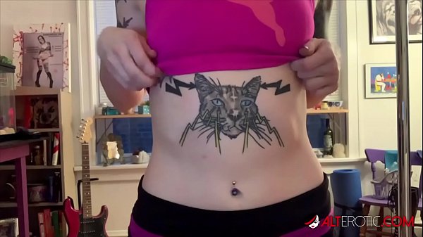 Inked Homemade Vex Voltage Masturbates During Quarantine