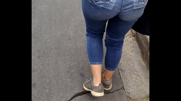 Un Culaso En La Calle (parte 2)
