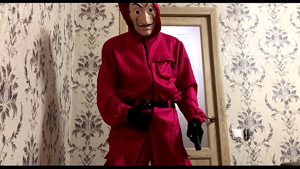 The Robber From The "PAPER HOUSE" Found A Worker And Cums On His Face / Filthy Russian Conversations / La Casa De Papel