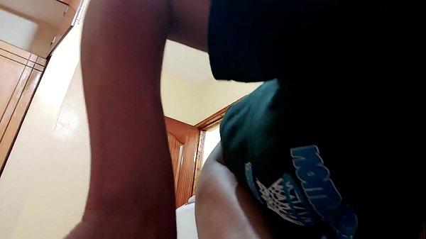 Kenyan Bitch Sending Nudes To Her Bloke (2)