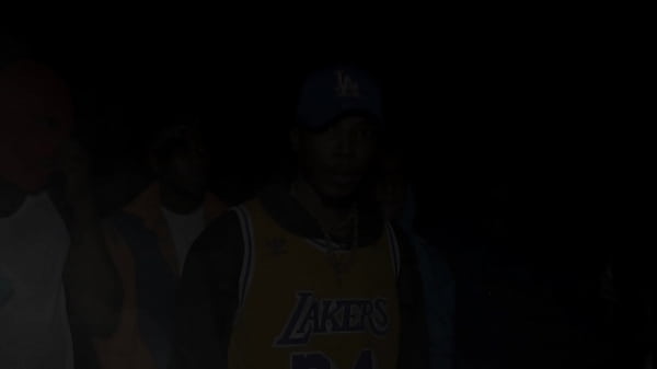 Kre2den Rompe La Esquina