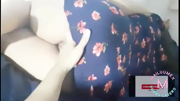 CON LA JEFA DE MI MEJOR AMIGO EM RICO VESTIDO CAMARA ESPIA