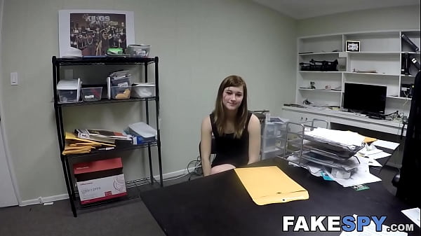Fresh Chick Guzzles Future Chief Cream After POV Hammerring
