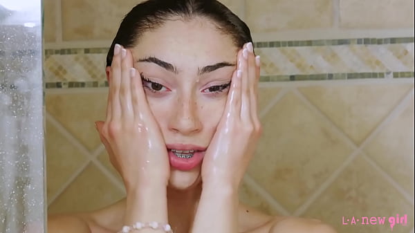 Tempting Teen Took A Shower