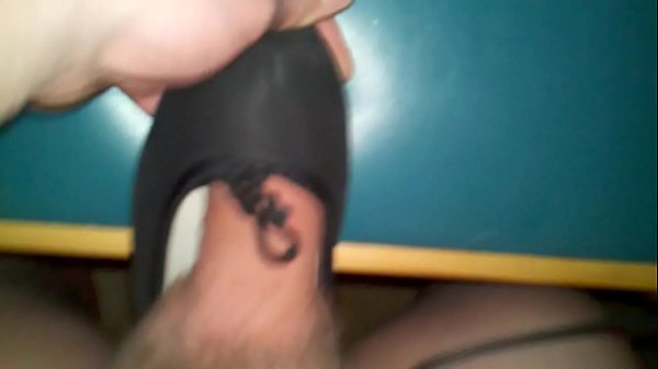 Swallowing Seed In Girlfriends Ballet Flats Foot Fixation Cumshot