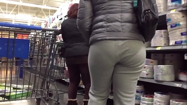 Candid Compilation Black Cougar Backside
