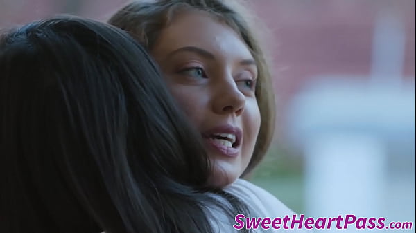 Good Looking Dykes Have A Heated Lovemaking Session