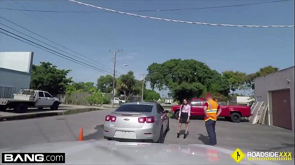 Roadside - Alexandra Pays Her Tow Bill With A Fellatio & Sex
