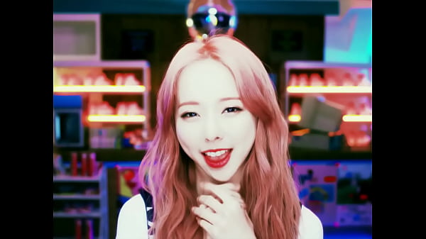 Loona (Vivi The Betrayal For Staying In Loona) Everyday I Worship You My Gay